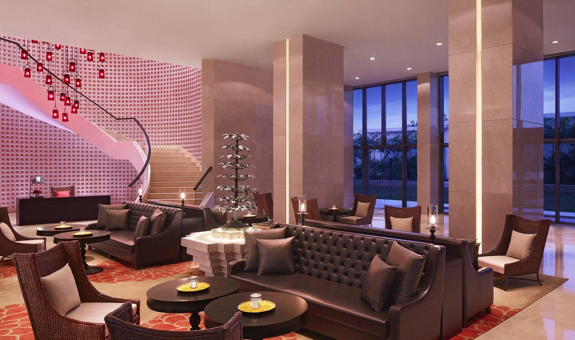Vivanta Guwahati Dış mekan fotoğraf